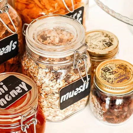 Camilla ألغيرو