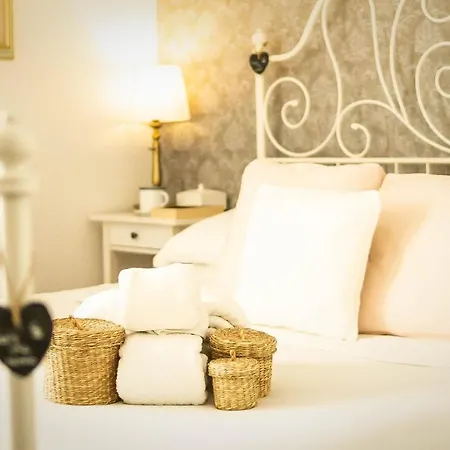 Camilla בית הארחה 4*